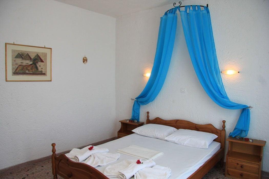 Santa Irini Hotel Períssa Eksteriør bilde