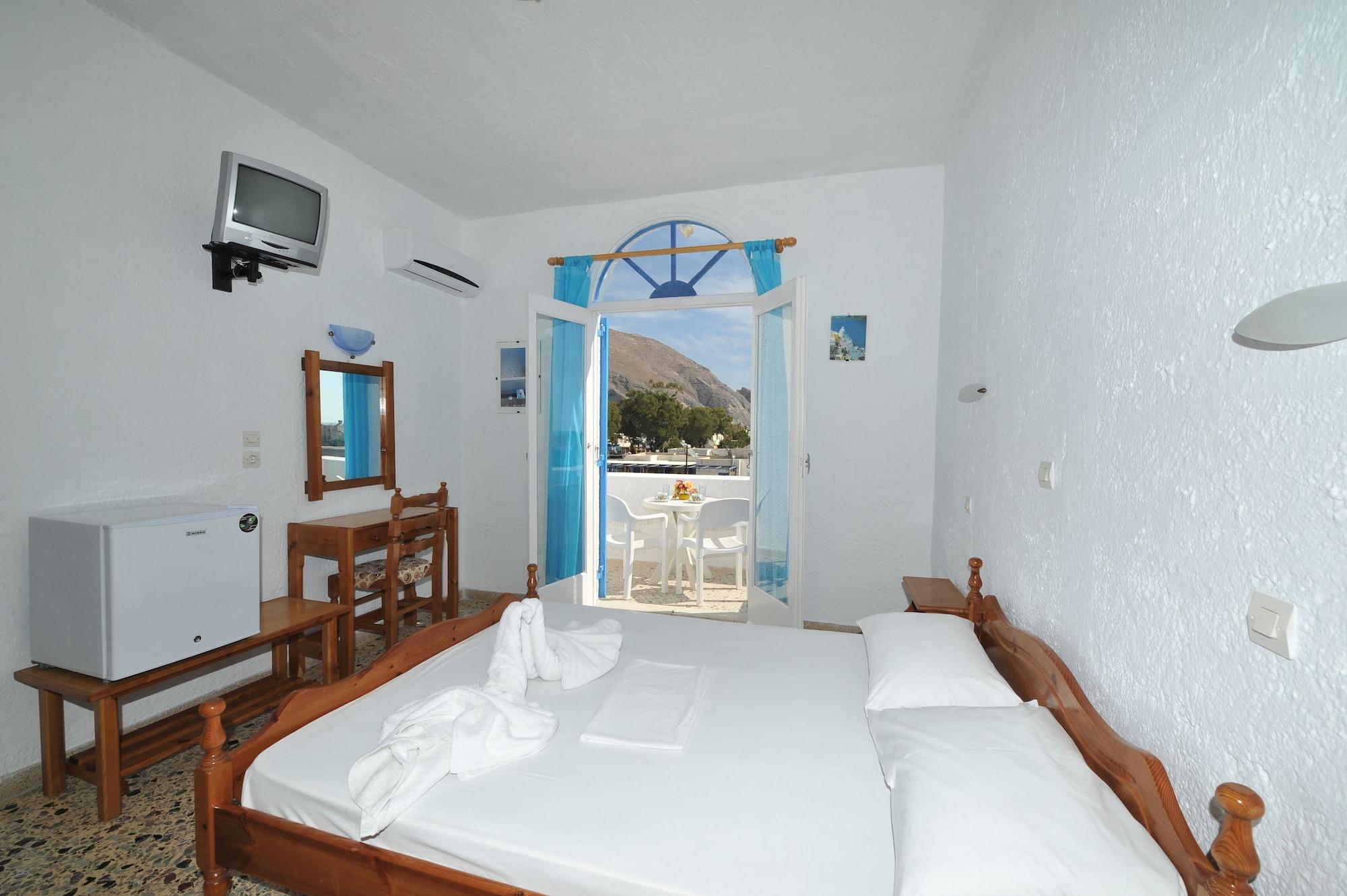 Santa Irini Hotel Períssa Eksteriør bilde