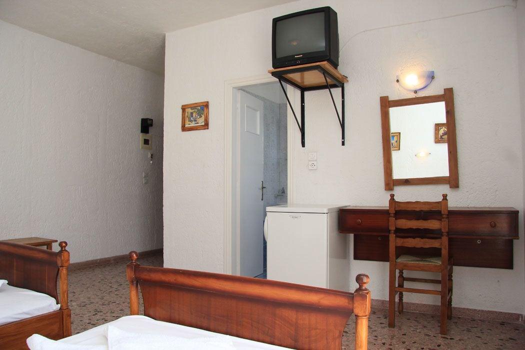 Santa Irini Hotel Períssa Eksteriør bilde