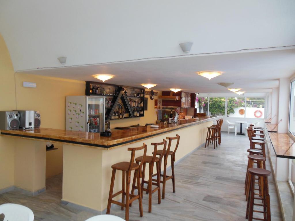 Santa Irini Hotel Períssa Eksteriør bilde